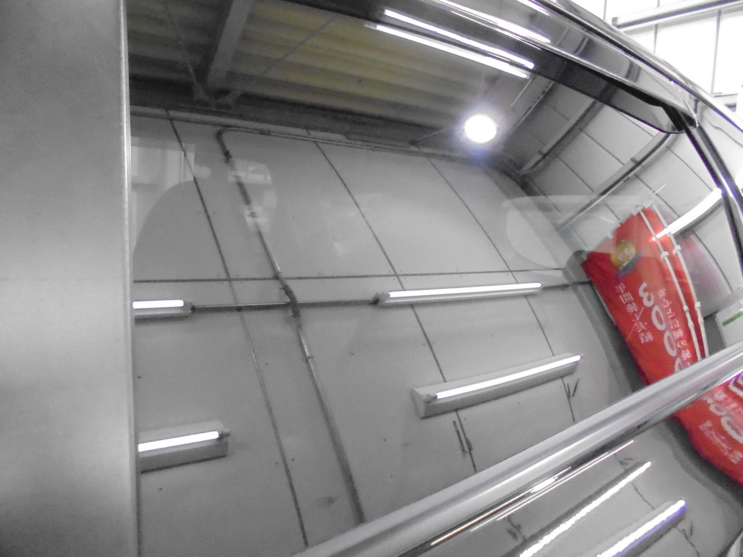 プリウスα施工後 (2)