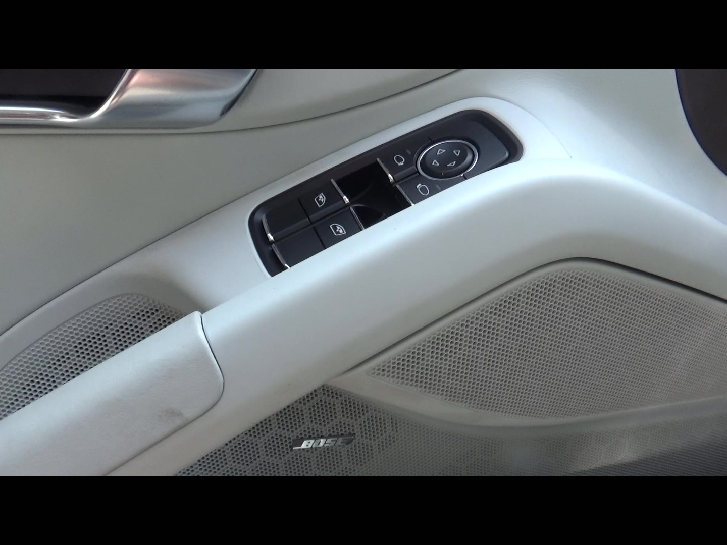 ポルシェケイマン (2)_Moment